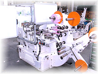 MÁQUINA DE EMBALAGEM DE SABONETE ACMA 711